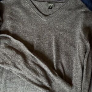 Men’s J Crew cashmere sweater